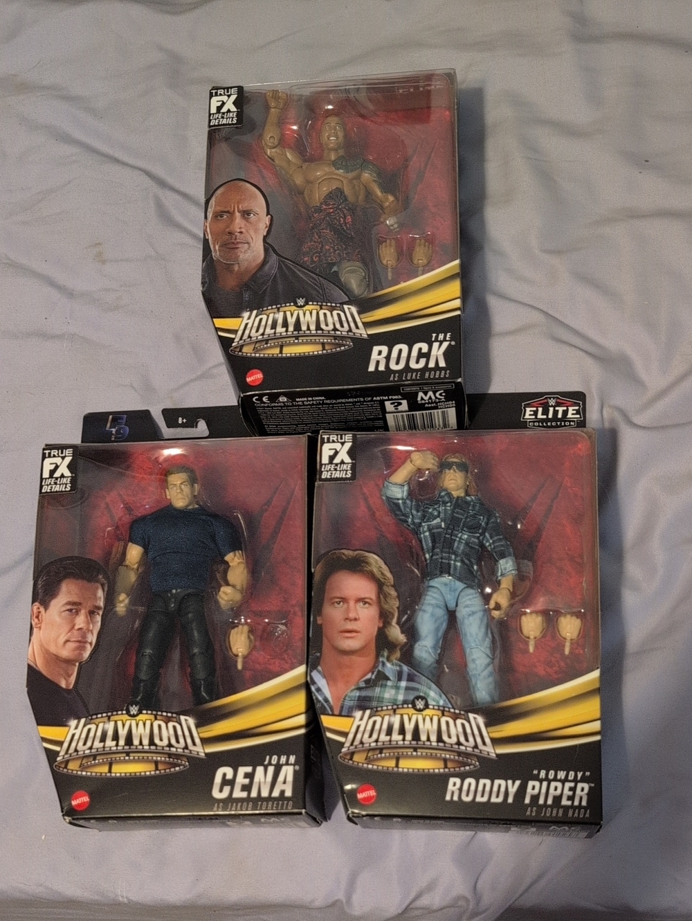WWE Hollywood Legends Action Figure - Multi-Pack (Black/Blue)